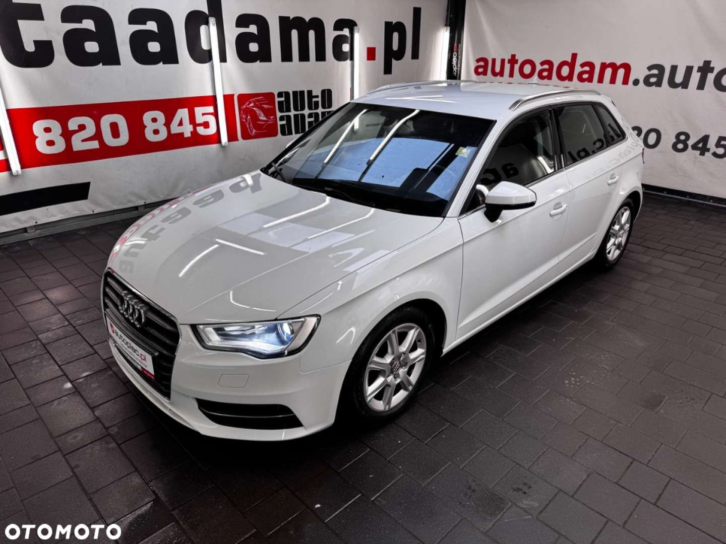 Audi A3 Sportback - 3
