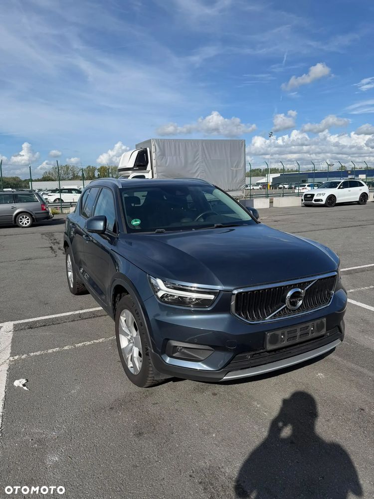 Volvo XC 40 - 1