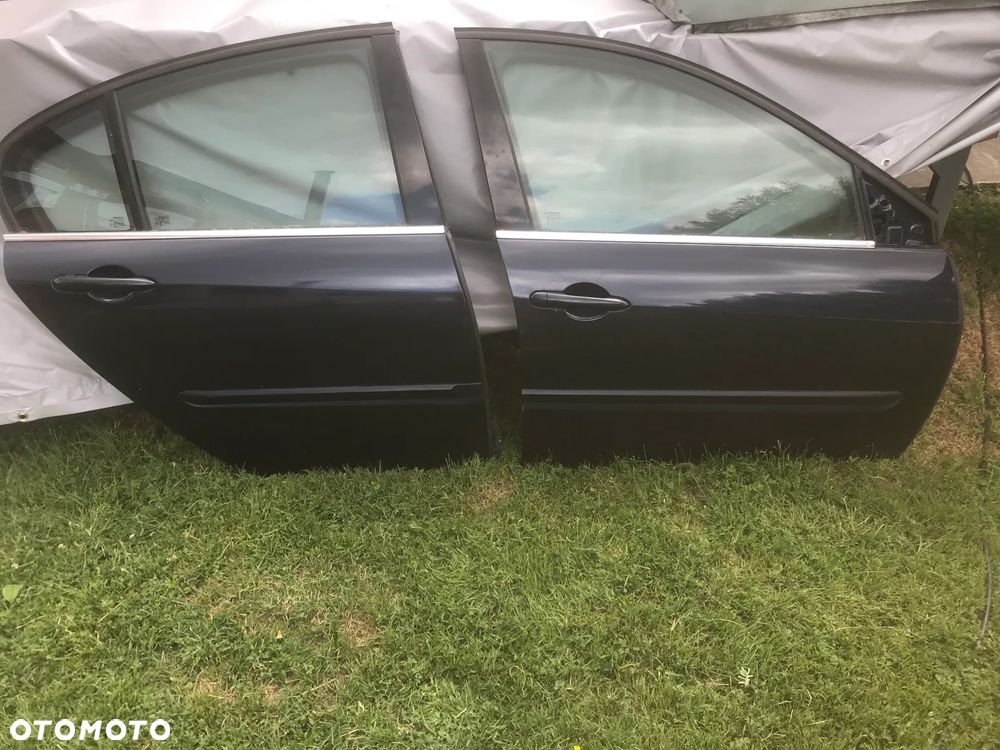 Renault Laguna III 07-15 Drzwi Przód Tył Prawe NV472 - 1