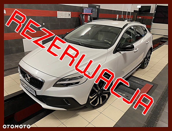 Volvo V40 Cross Country D3 Drive-E Momentum
