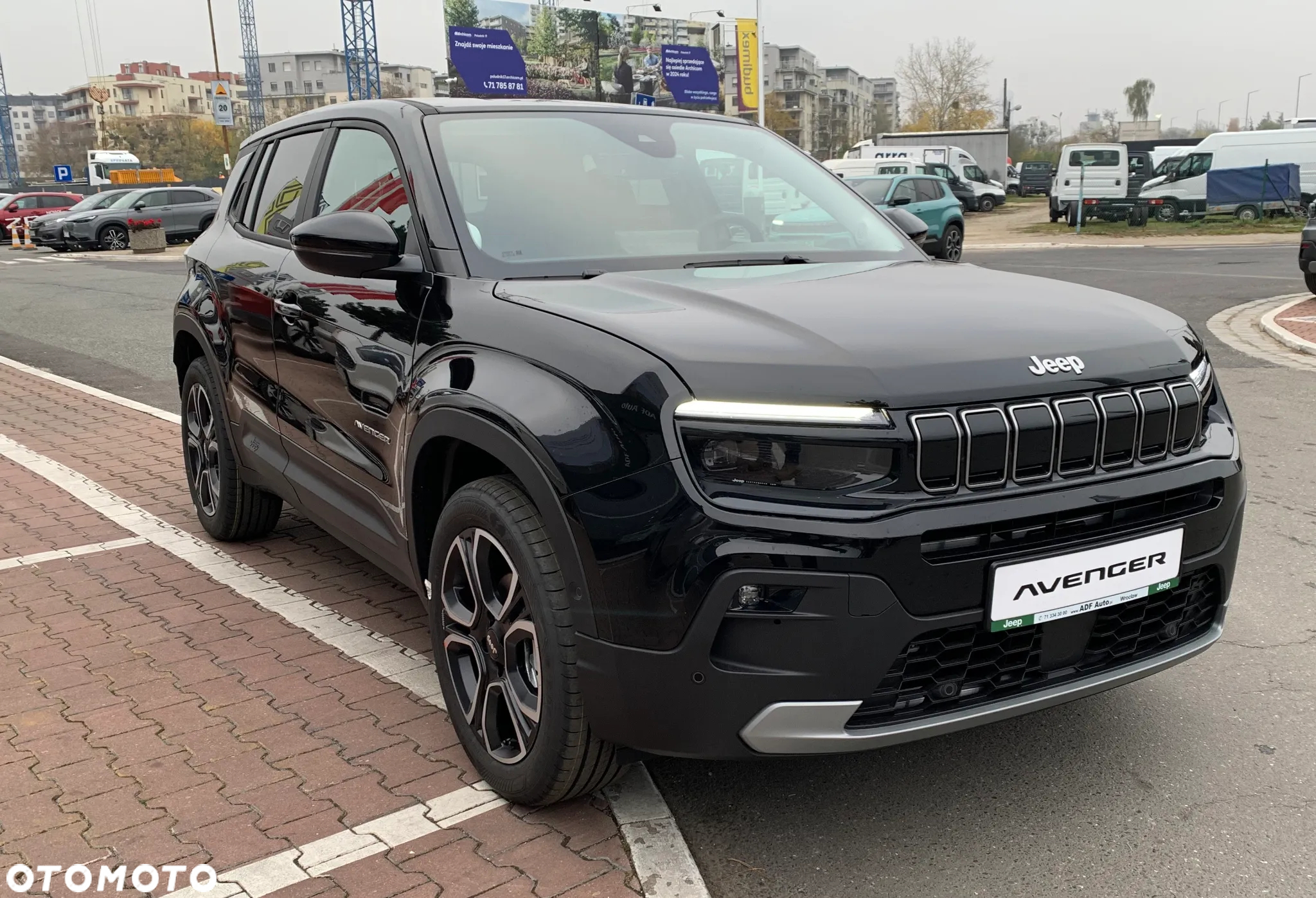 Jeep Avenger 1.2 GSE T3 Summit FWD - 4