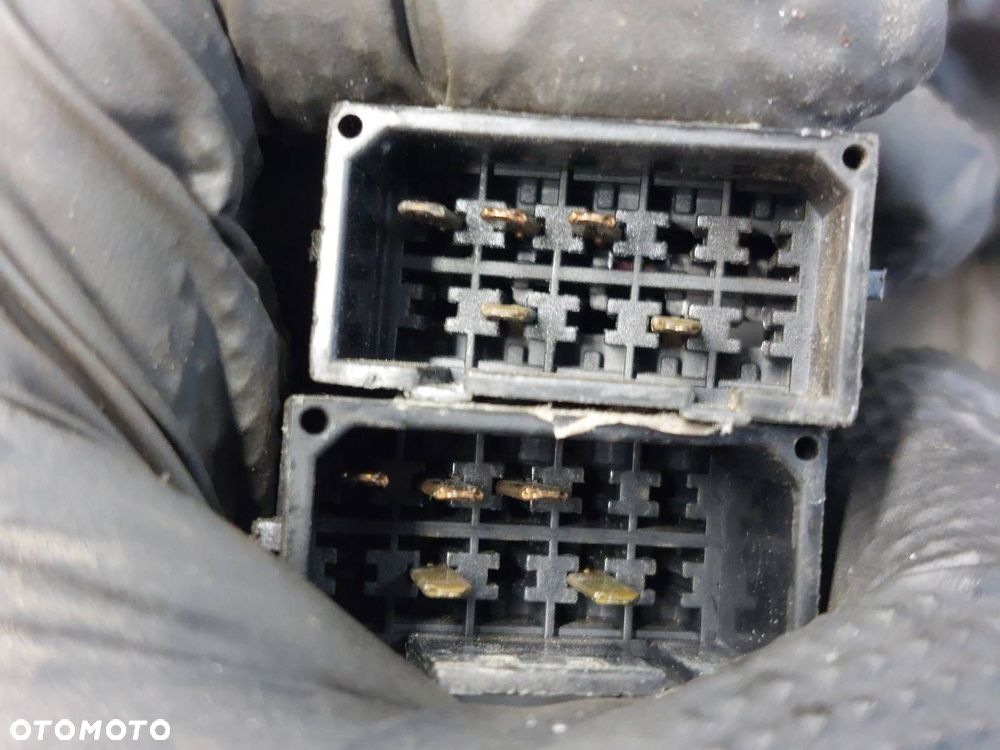 LUSTERKO PRAWE ELEKTRYCZNE AUDI A4 B5 LZ5K 5 PIN EU - 5