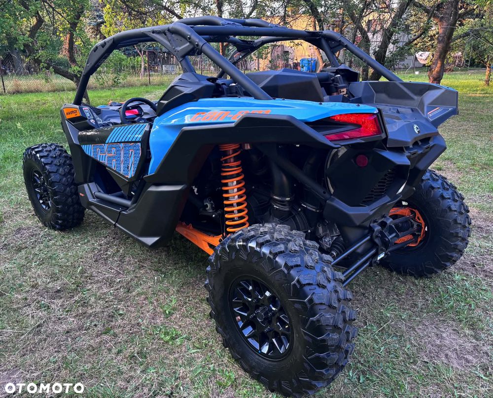 Can-Am Maverick - 4