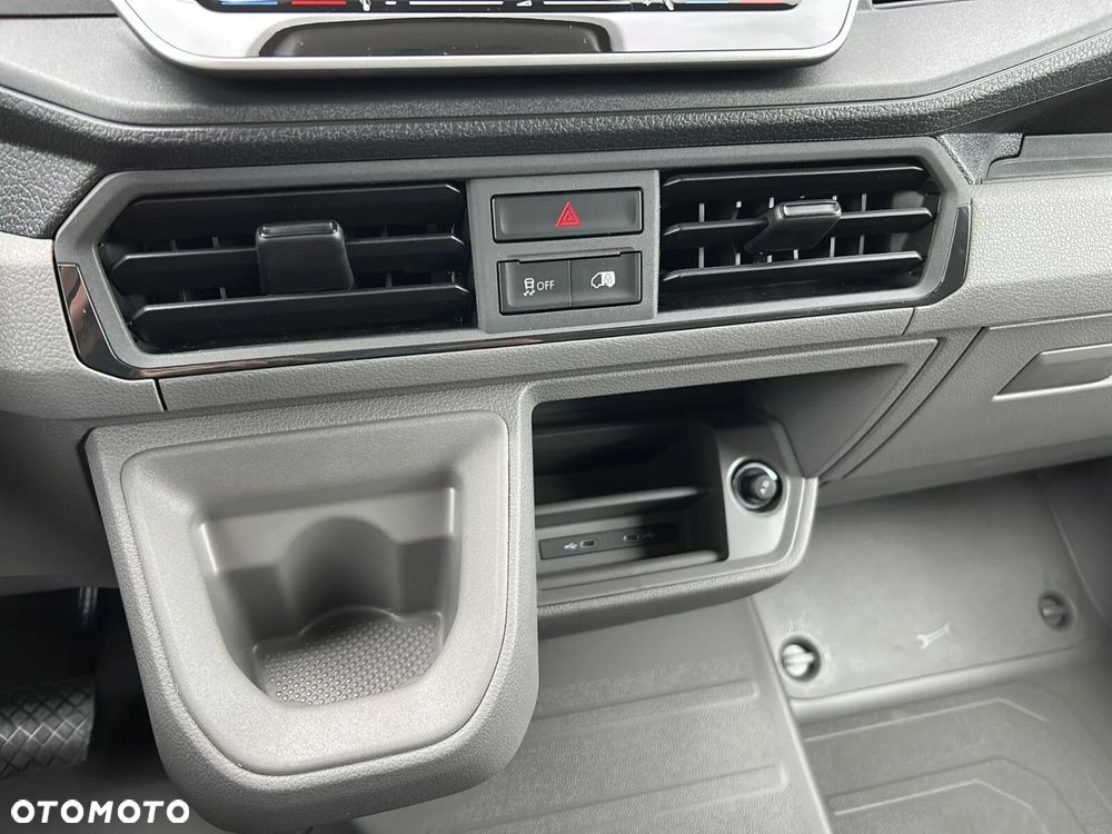 Volkswagen Crafter 35 Furgon AUTOMAT/L3H3, 2.0TDI 177KM, Wysoki dach, r.o. 3640 - 30