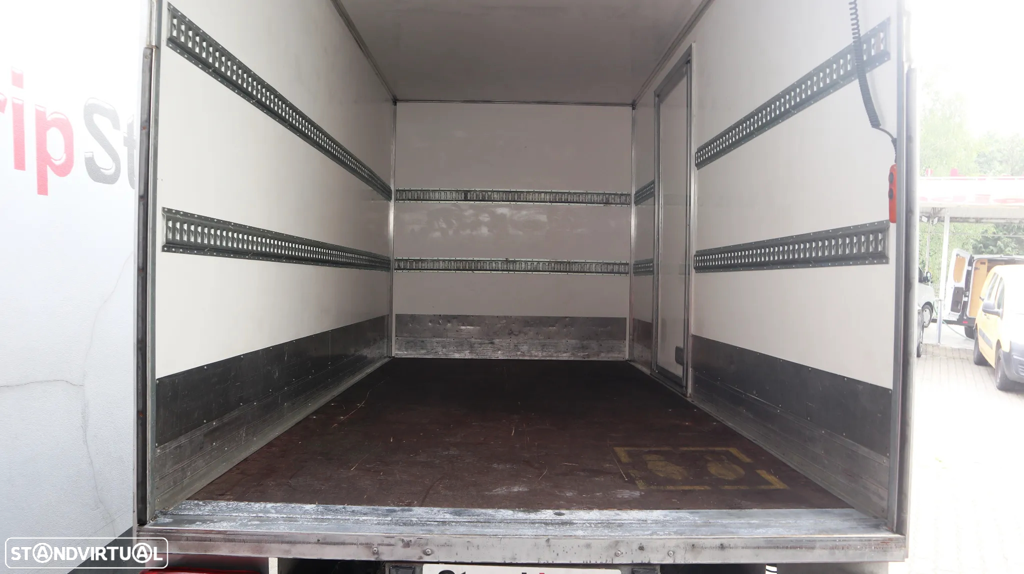 Fiat Ducato 2.3 MTJ 130 Contentor + plataforma - 6