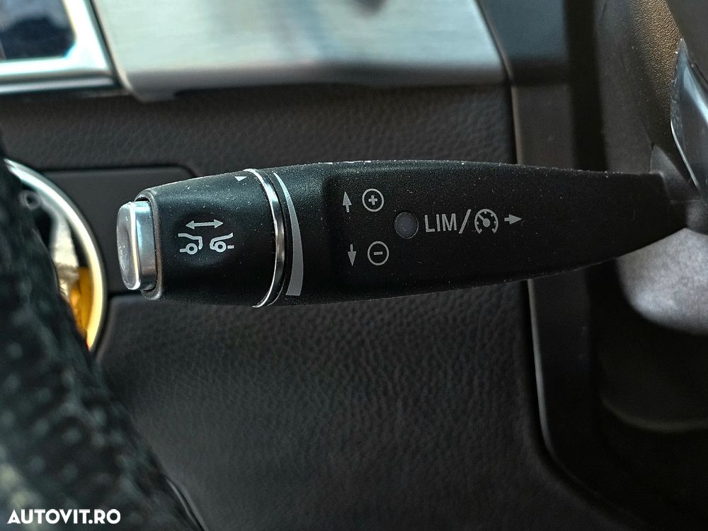 Mercedes-Benz GLE 350 d 4MATIC 9G-TRONIC AMG Line - 29