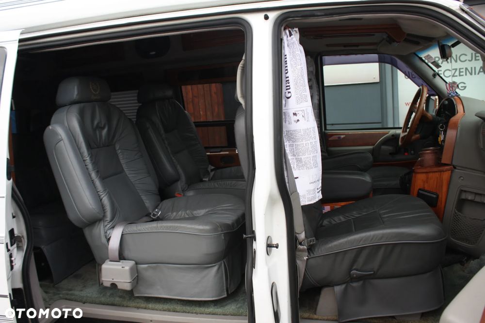 Chevrolet Astro 4.3i V6 - 33