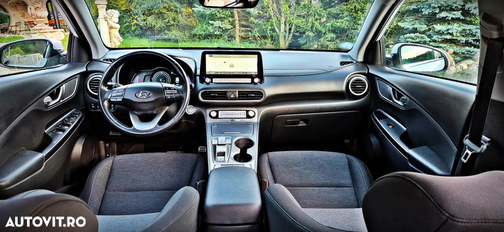 Hyundai KONA Business - 11