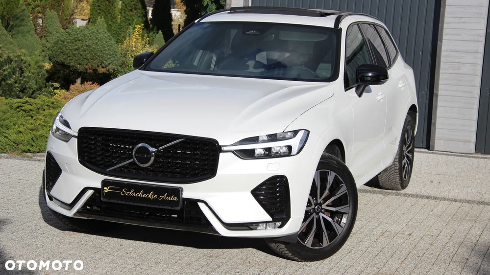 Volvo XC 60 B4 D AWD Plus Dark - 10