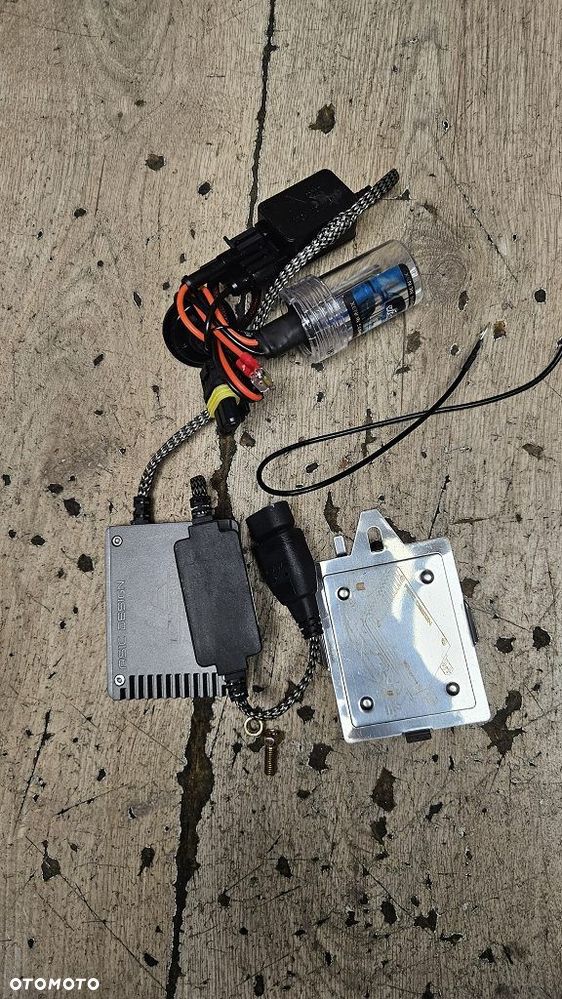Zestaw Xenon HID H7 8000K - 10