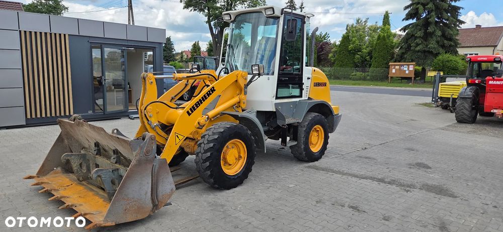 Liebherr <<Liebherr L506,szczęka+widły,2008r,z Niemiec!serwisowany>> - 2
