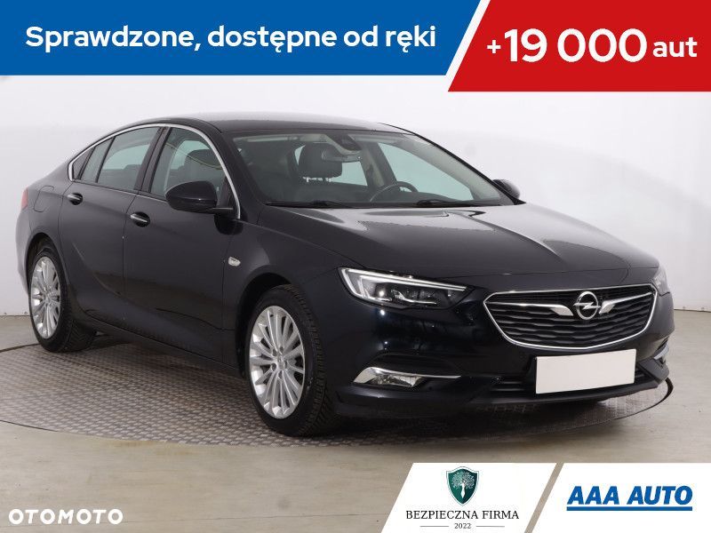 Opel Insignia - 2