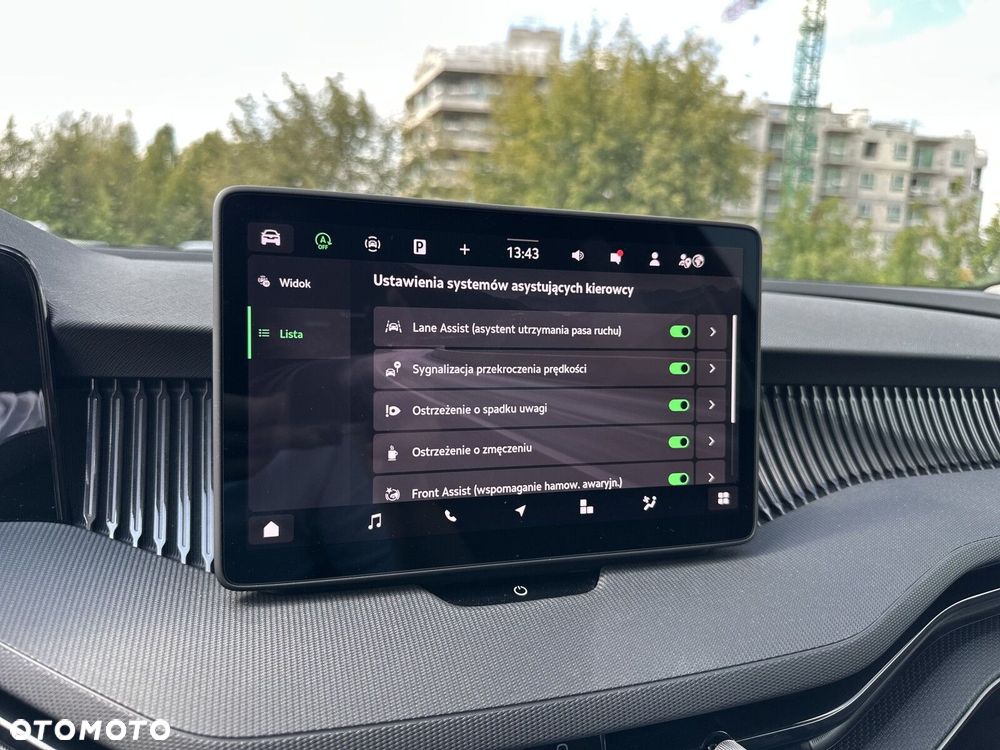 Skoda Superb 2.0 TDI SCR Essence DSG - 19