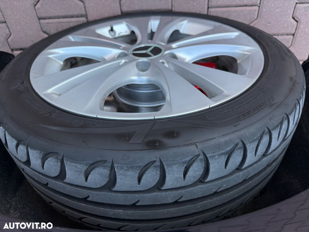 Mercedes-Benz B 180 - 13