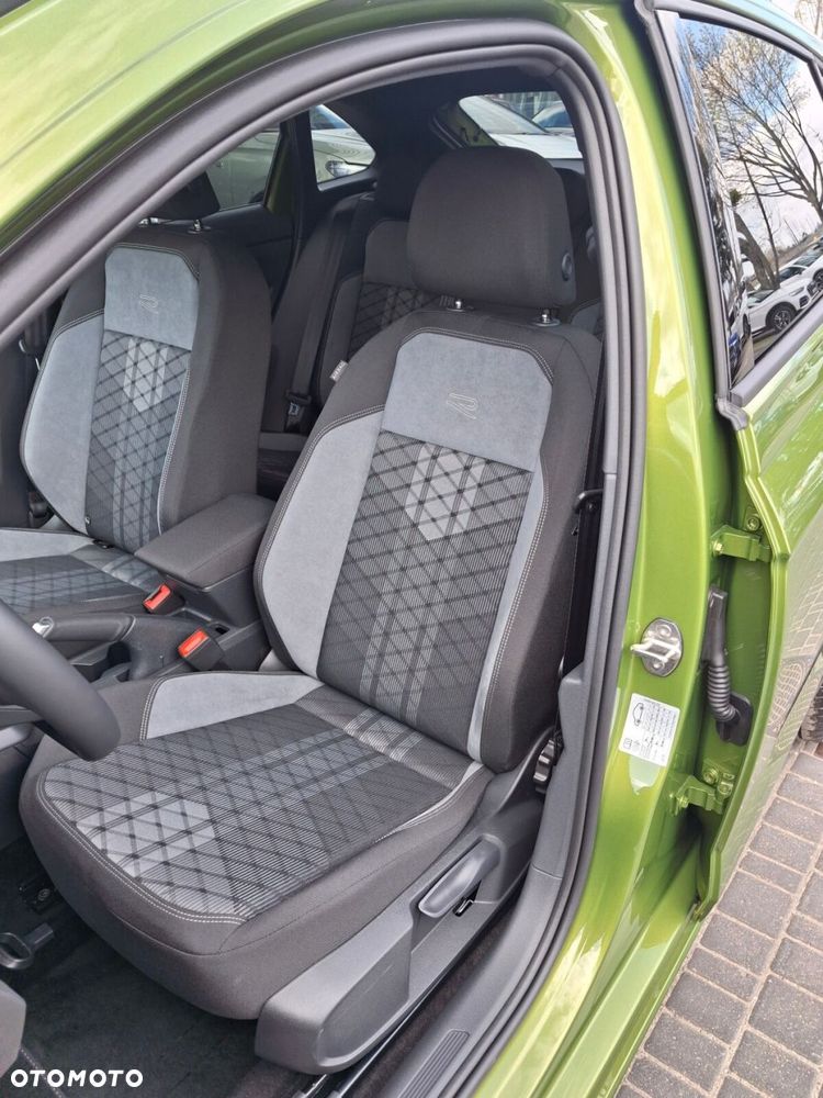 Volkswagen Taigo 1.5 TSI ACT R-Line Plus DSG - 12