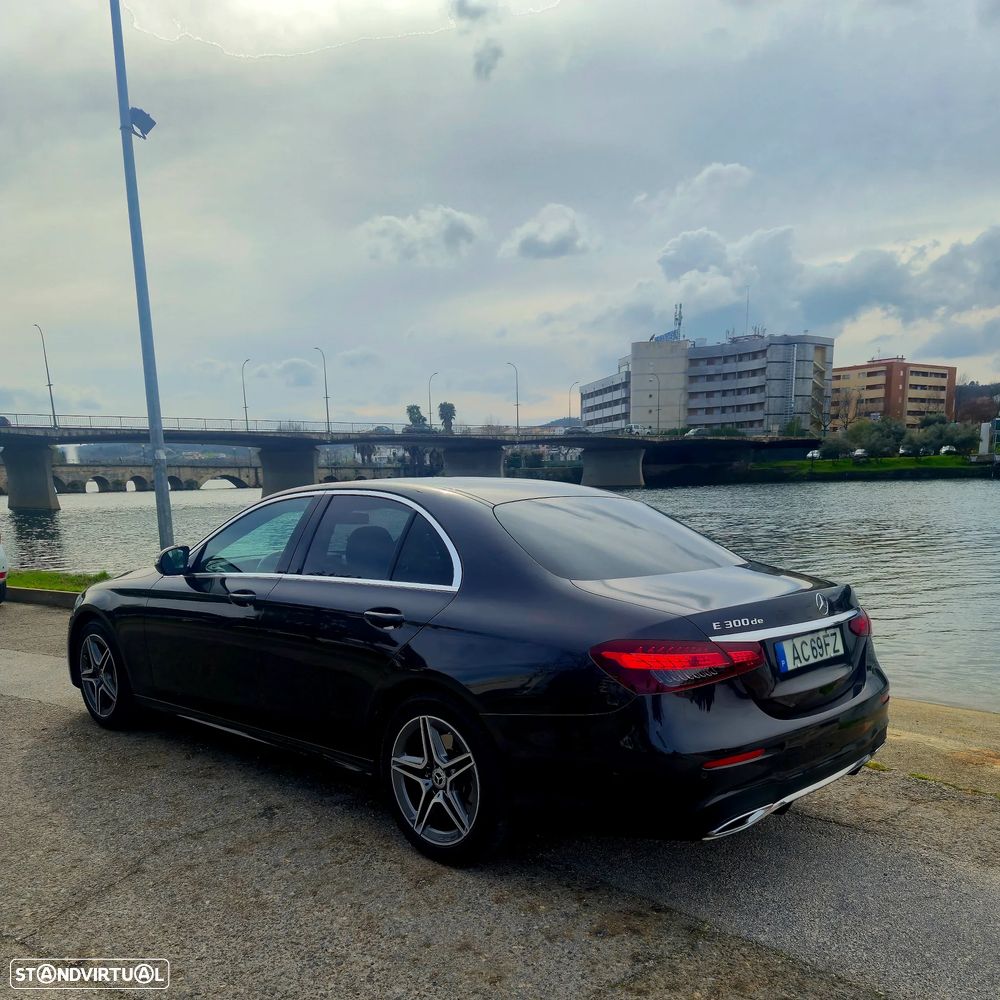 Mercedes-Benz E 300 de AMG Line - 2