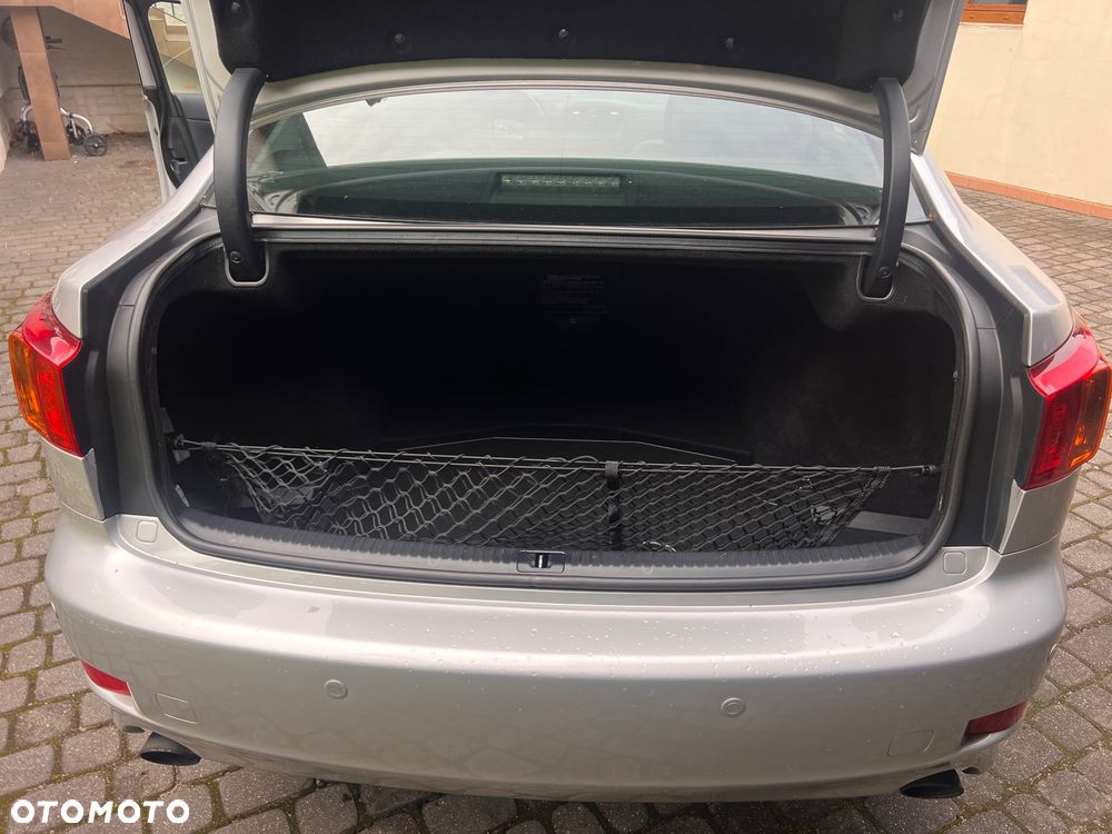 Lexus IS 250 Elegance - 10