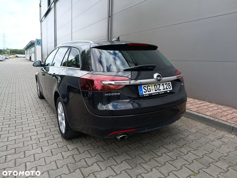 Opel Insignia 2.0 CDTI - 24