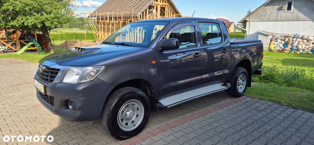 Toyota Hilux 4x4 Double Cab - 1
