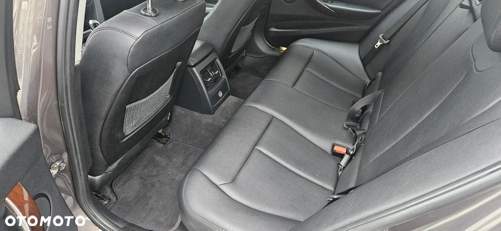 BMW Seria 3 - 7