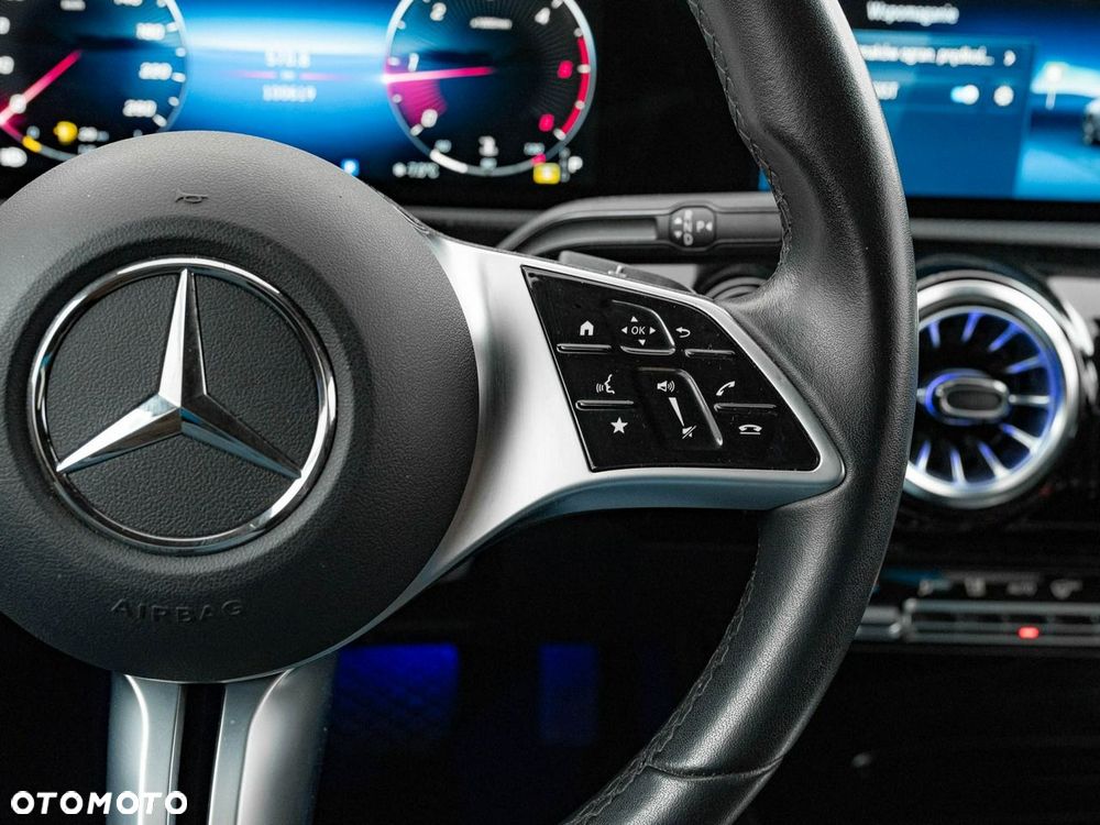 Mercedes-Benz Klasa A 200 d 8G-DCT Progressive - 15