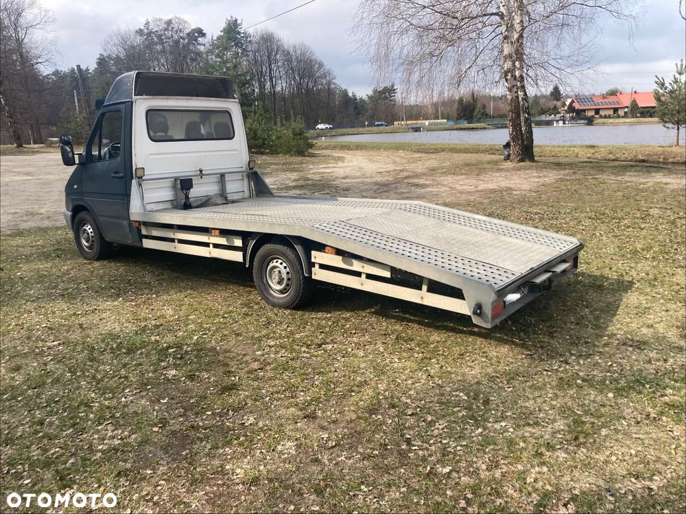 Mercedes-Benz Sprinter - 6