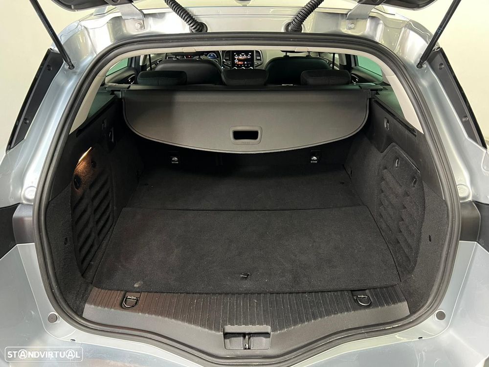 Renault Mégane Sport Tourer 1.6 E-Tech Plug-In Limited - 23