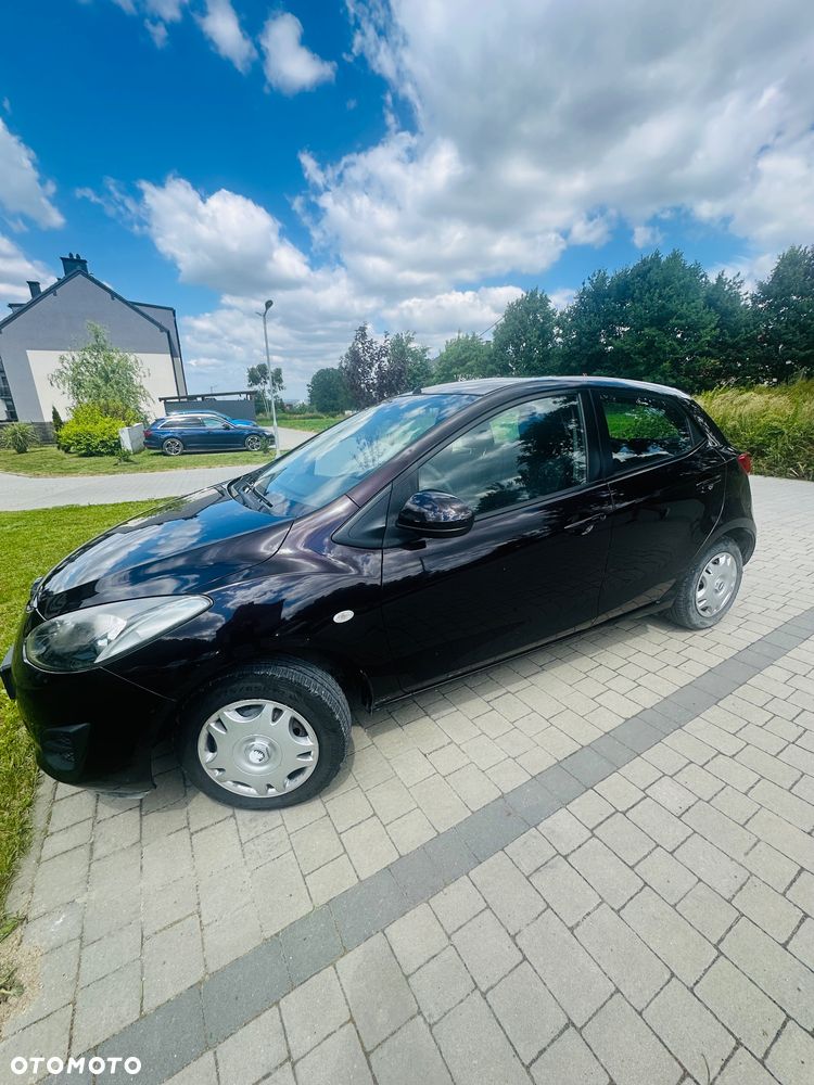 Mazda 2 - 1