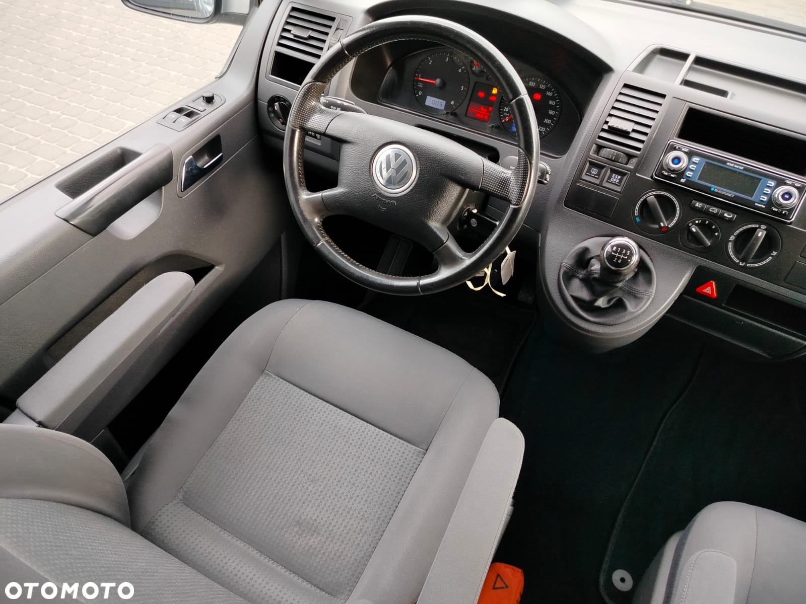 Volkswagen Caravelle TDI L1 Mixt - 18