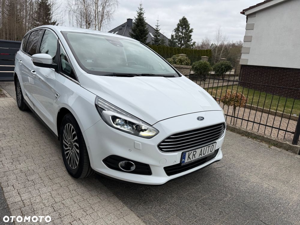 Ford S-Max 2.0 EcoBlue Titanium - 1