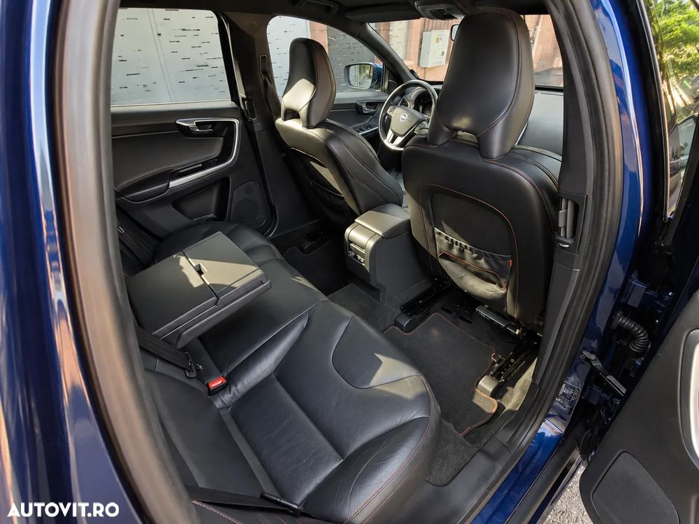 Volvo XC 60 D3 Ocean Race - 11