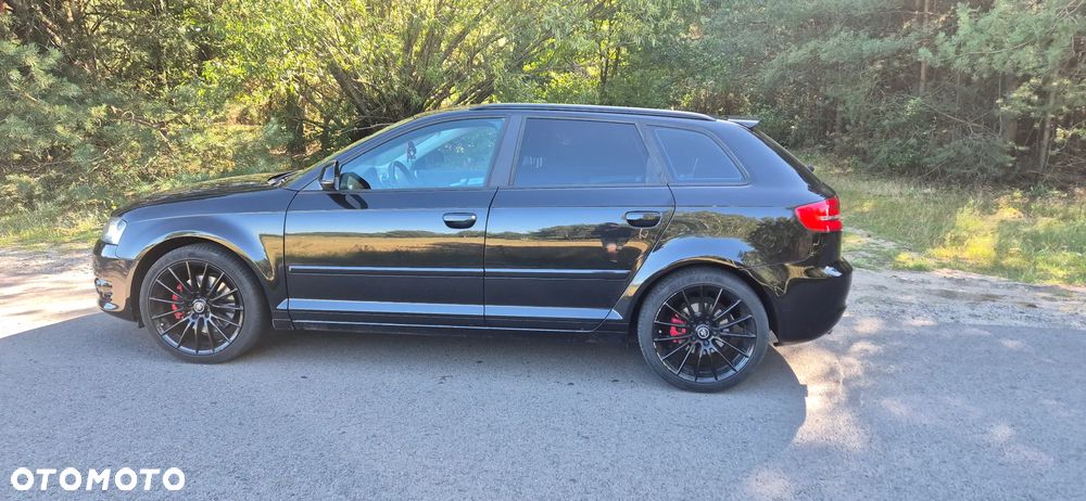 Audi A3 Sportback 2.0 TDI DPF quattro Ambition - 2