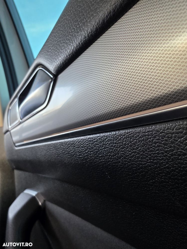 Volkswagen Passat 2.0 TDI SCR DSG Comfortline - 25