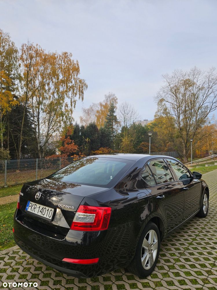 Skoda Octavia 1.6 TDI Ambition - 14