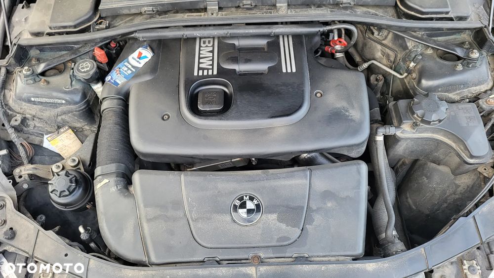 BMW Seria 3 320d DPF - 8