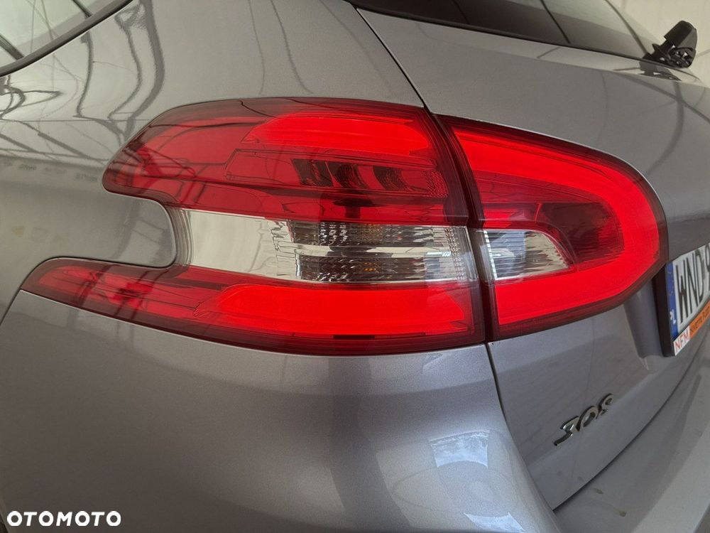 Peugeot 308 - 30