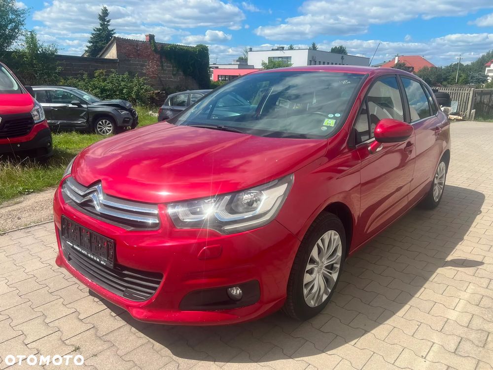 Citroën C4 BlueHDi 100 Selection - 4