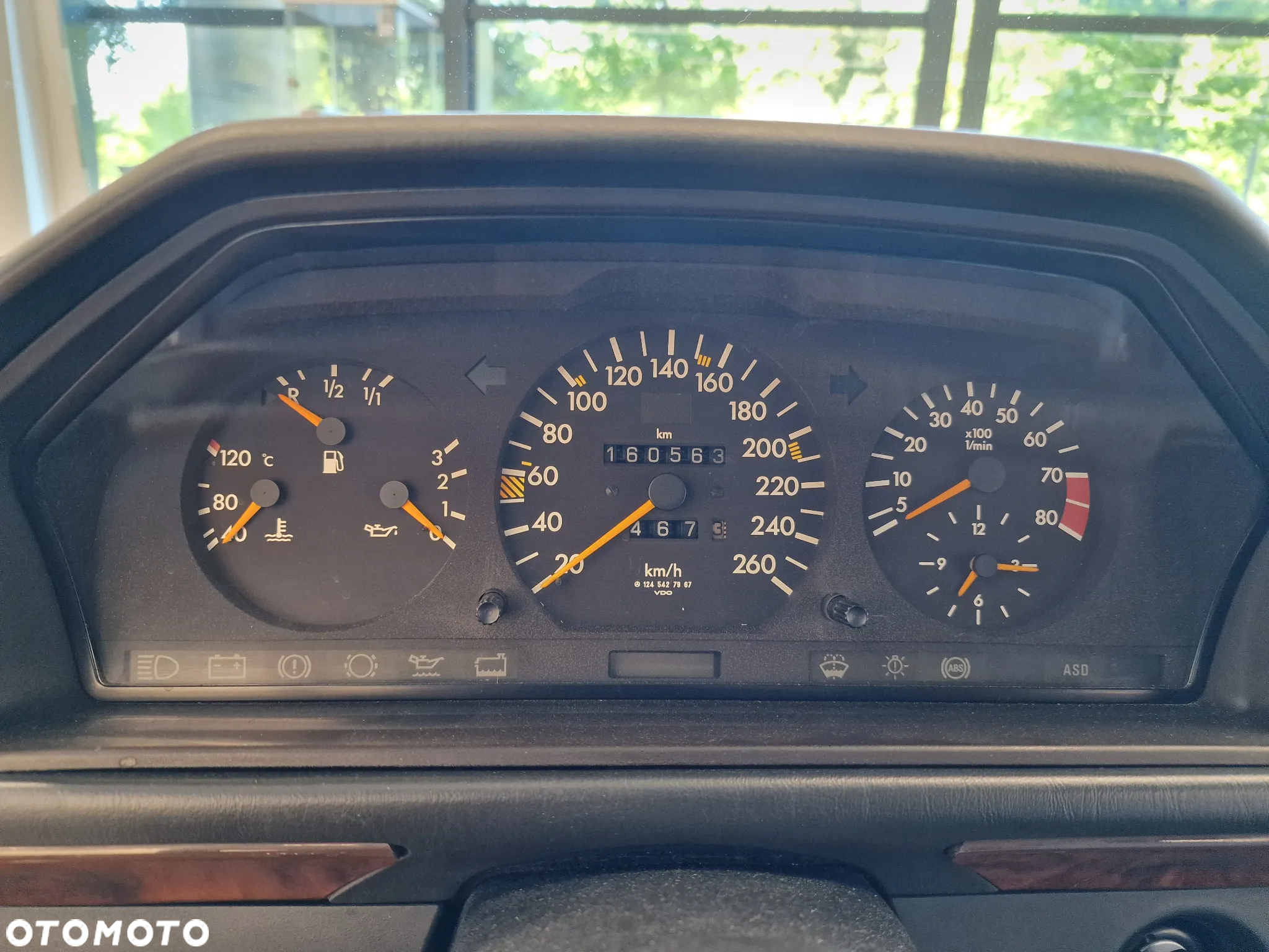 Mercedes-Benz W124 (1984-1993) - 31