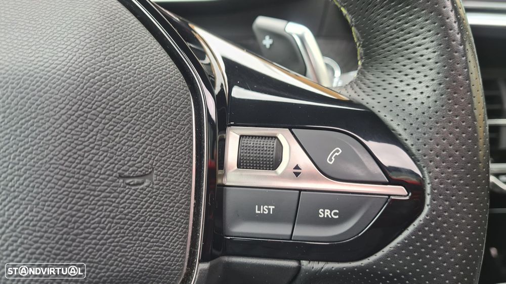 Peugeot 2008 1.5 BlueHDi GT EAT8 - 18