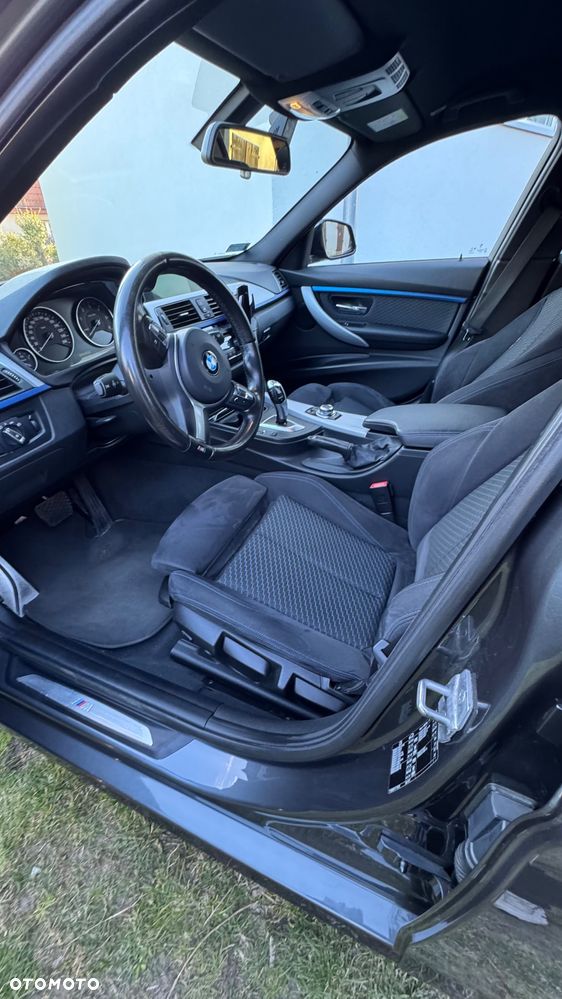BMW Seria 3 318d M Sport Shadow - 12