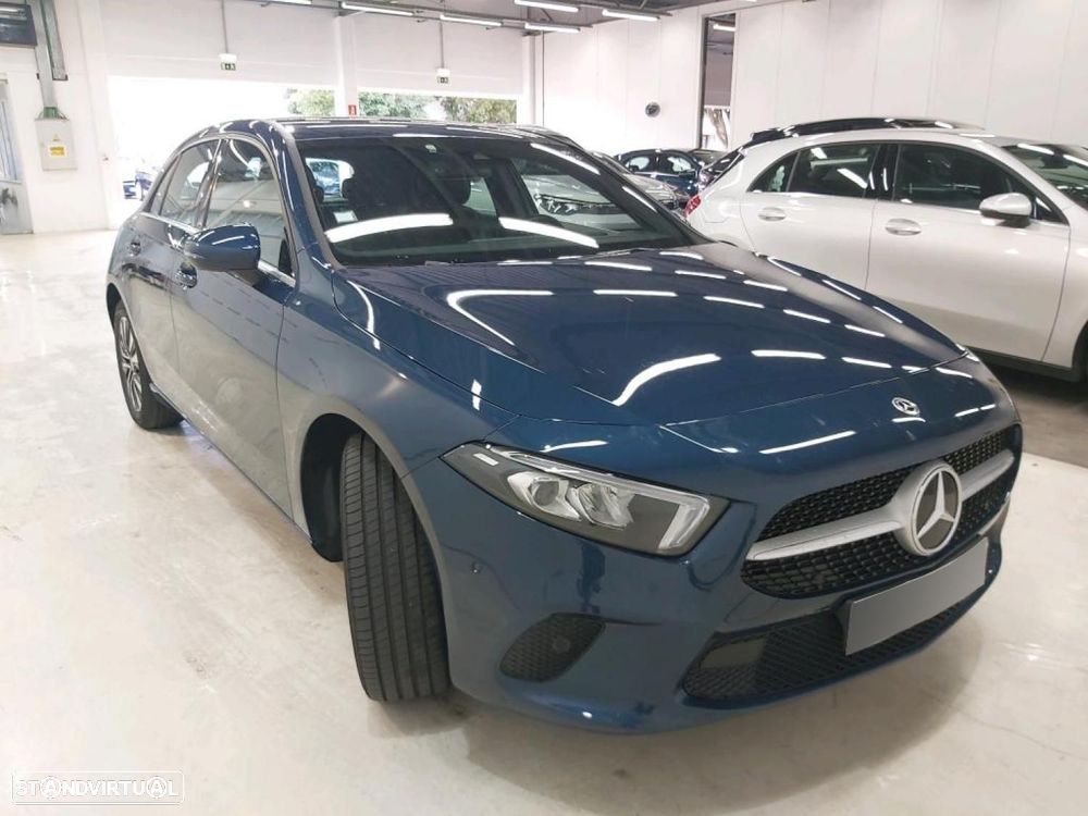 Mercedes-Benz A 250 e Style Plus - 2