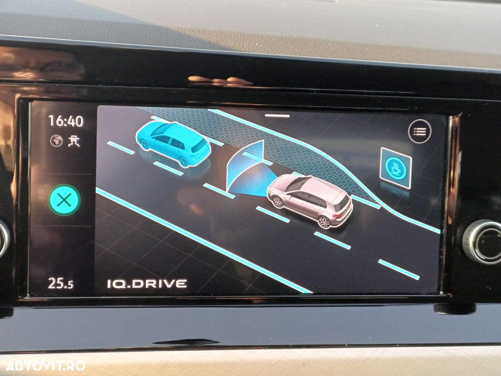 Volkswagen Golf 1.5 TSI ACT Life - 23