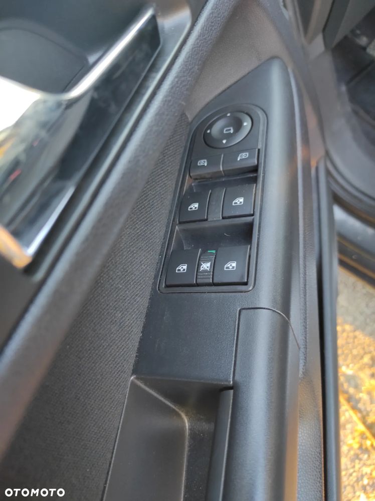 Opel Zafira 1.8 Cosmo - 7