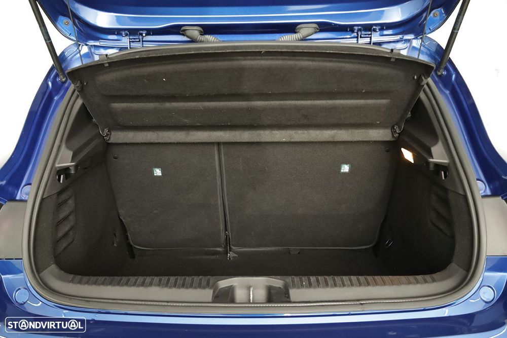 Renault Clio 1.0 TCe Evolution - 24