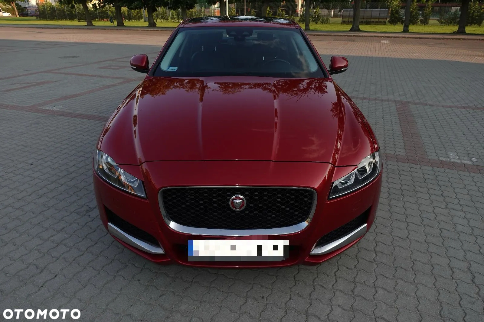 Jaguar XF 2.0 T Premium Luxury - 3