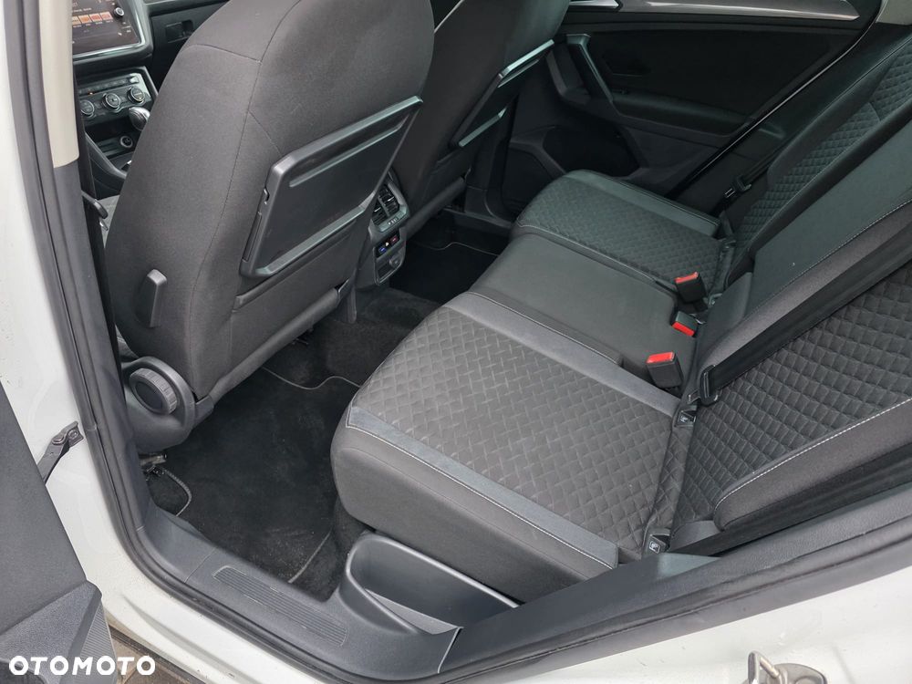 Volkswagen Tiguan 2.0 TDI SCR 4Motion DSG Join - 24