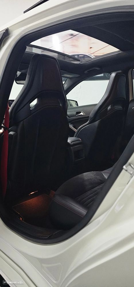 Mercedes-Benz A 45 AMG 4Matic Speedshift 7G-DCT Yellow Night Edition - 8