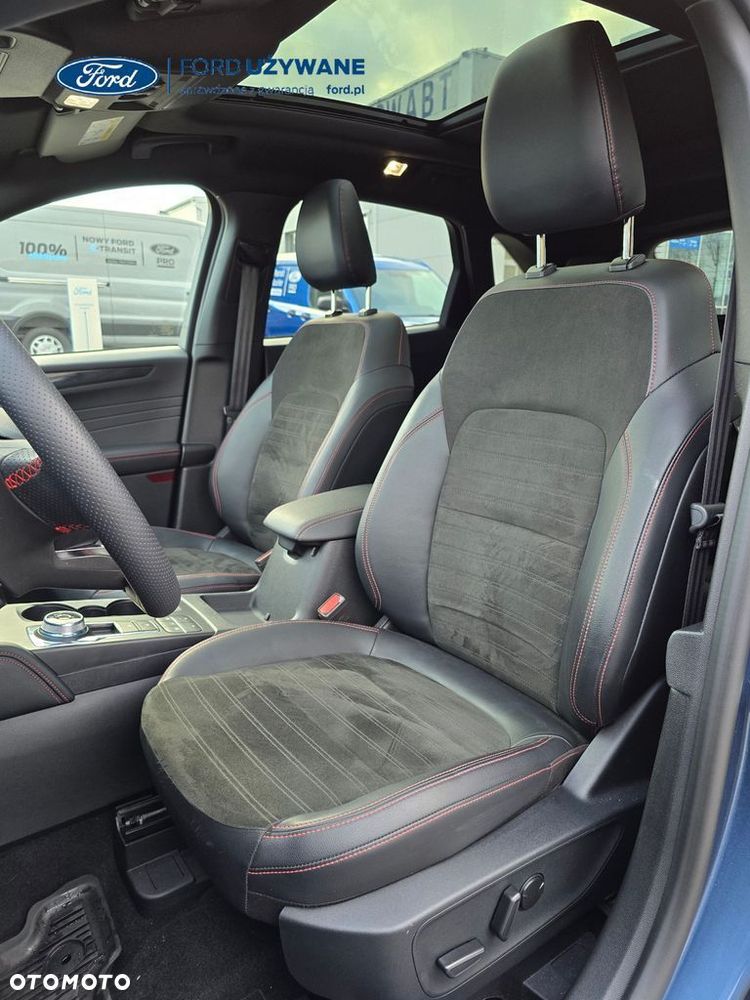 Ford Kuga - 12