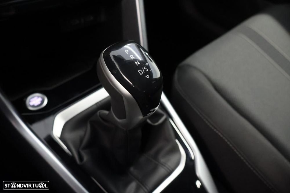 VW T-Roc 1.5 TSI Urban DSG - 10