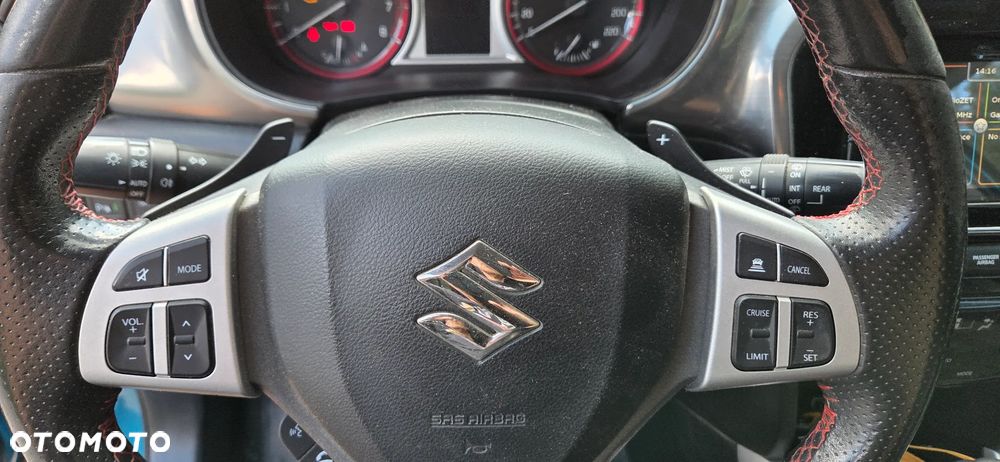 Suzuki Vitara 1.4 Boosterjet Premium 2WD - 29